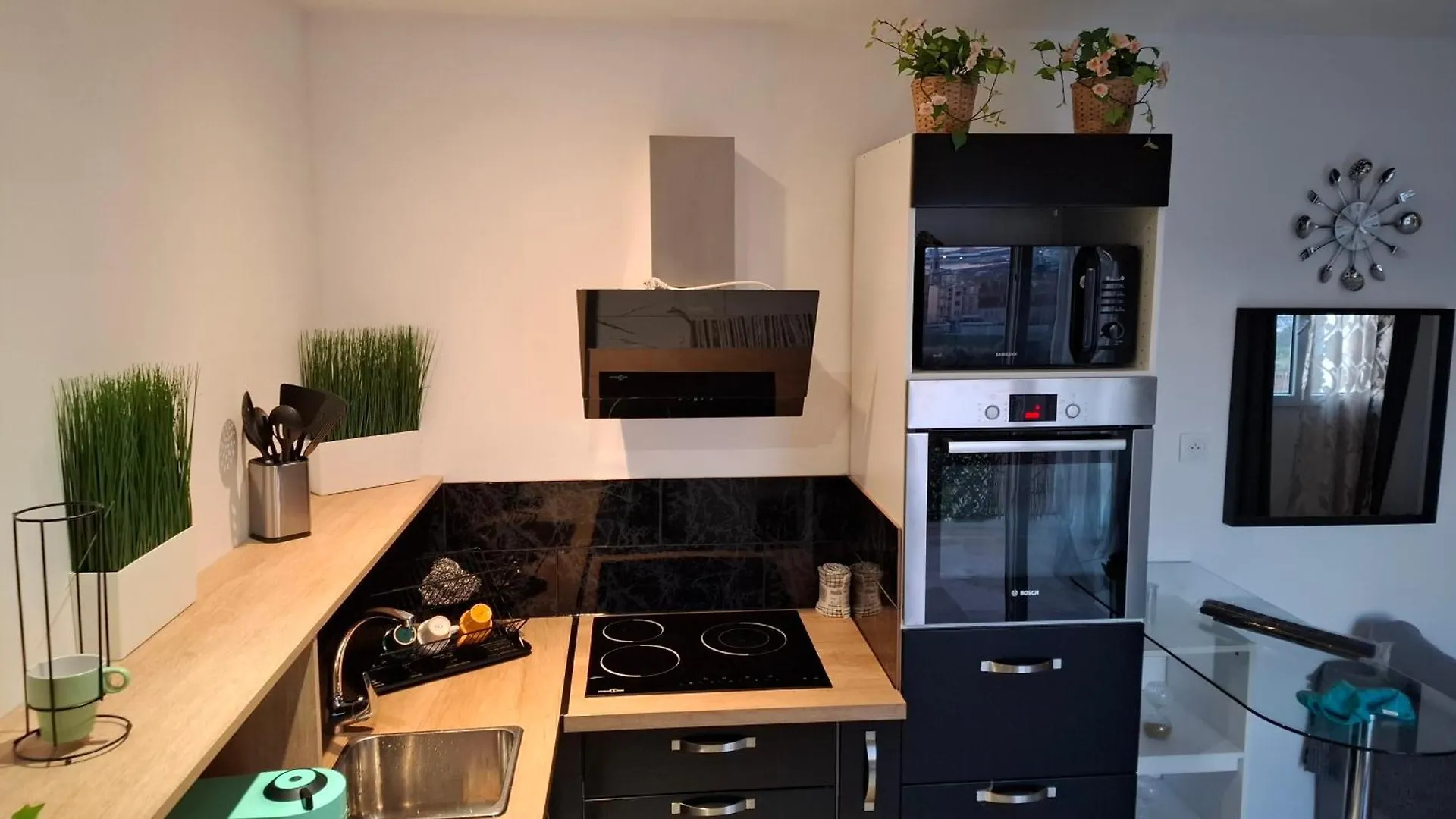 Zen Et Cosy Appartement Marseilles 0*,